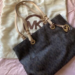 Michael Kors handbag